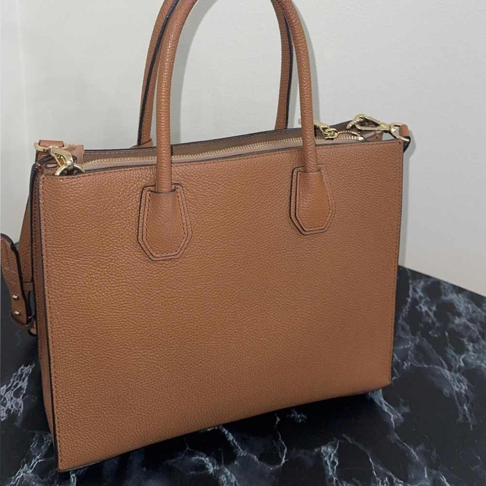 MICHAEL KORS Women's Mercer Large Accordion Tote Bag Acorn Brown AUTHENTIC - Picture 7 of 16